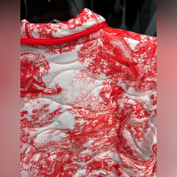 Women’s Quilted Jacket, Size Medium - Picture 9 of 9